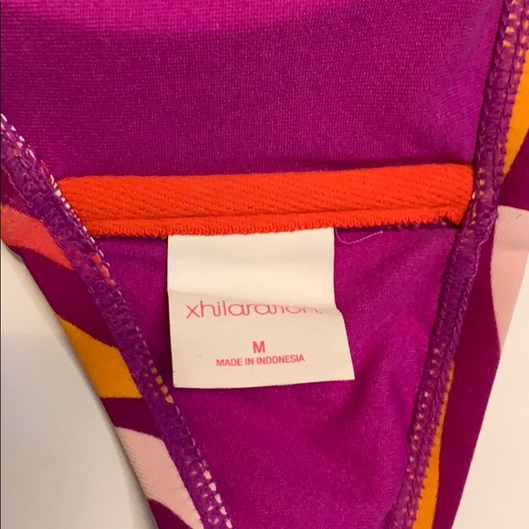 Fun multi patterned bikini top - Picture 4 of 4